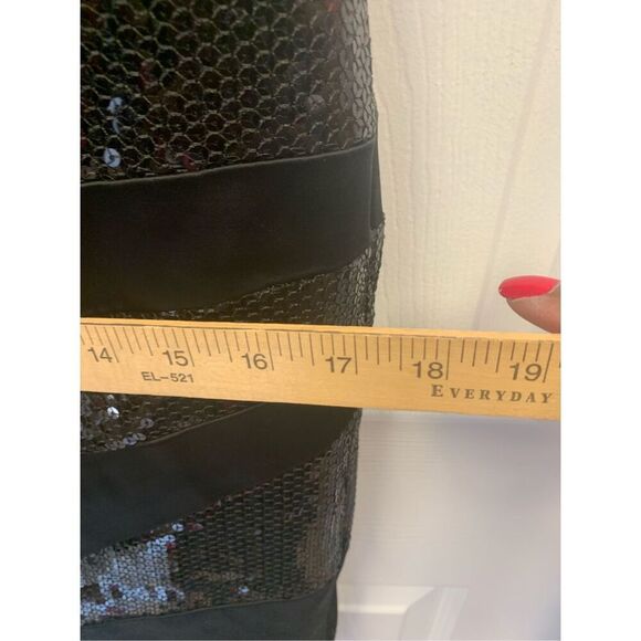 Sequin Embellished Asymmetrical Patterned Dress - Picture 8 of 8